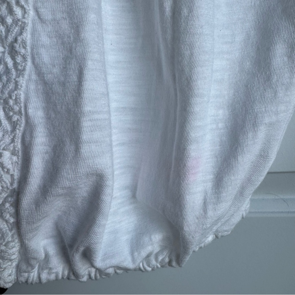 Democracy White Embroidered Bubble Hem Top XL - Picture 9 of 9